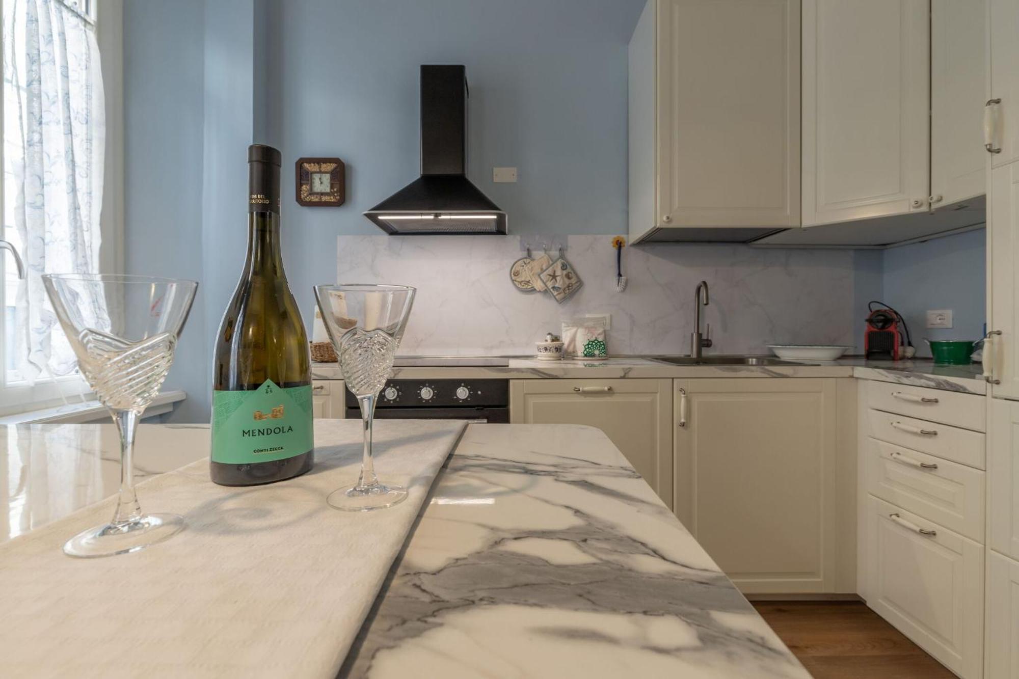 Italian Experience- Ancona City Apartment Buitenkant foto