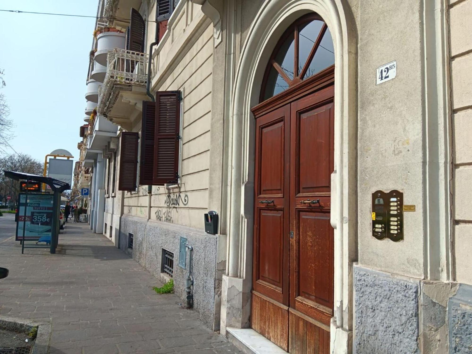 Italian Experience- Ancona City Apartment Buitenkant foto